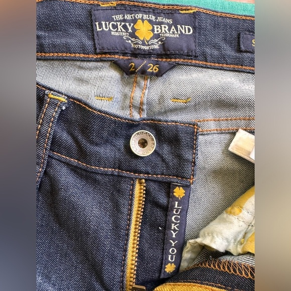LUCKY BRAND Sofia Boot Women’s Zip Up 5 Pocket Distressed Blue Jeans Size 2/26 - Picture 3 of 8